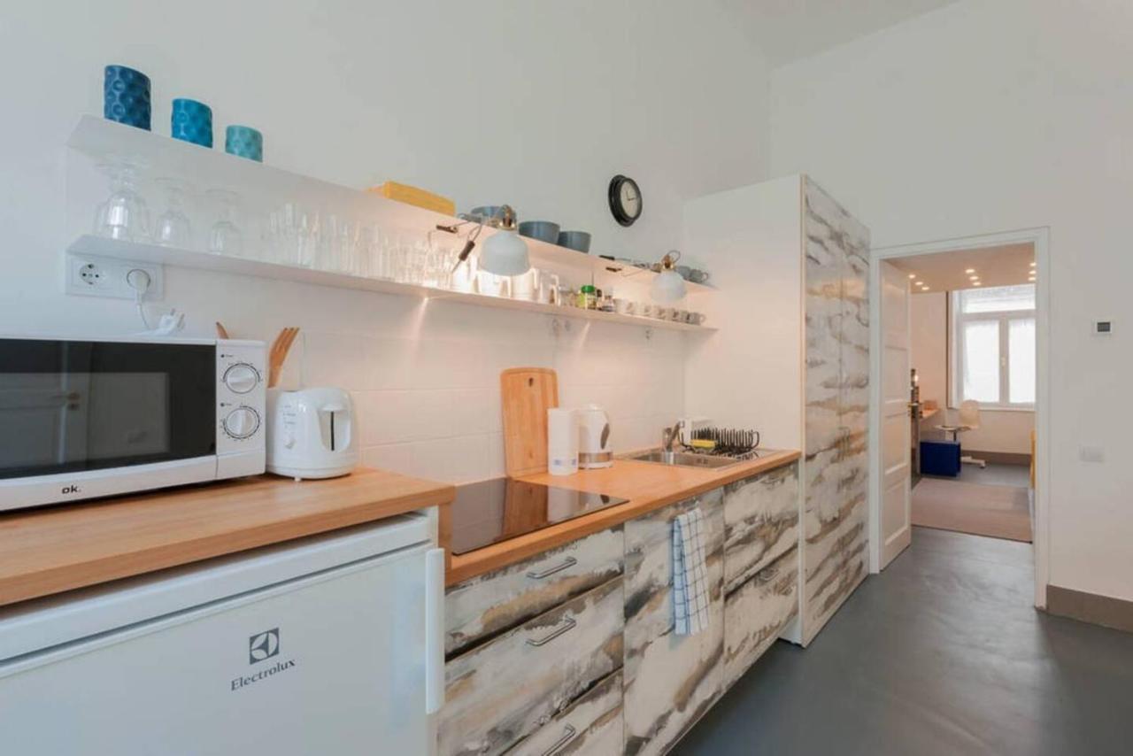 Modern Stylish 2 Bedroom Holiday Apartment Βουδαπέστη Εξωτερικό φωτογραφία