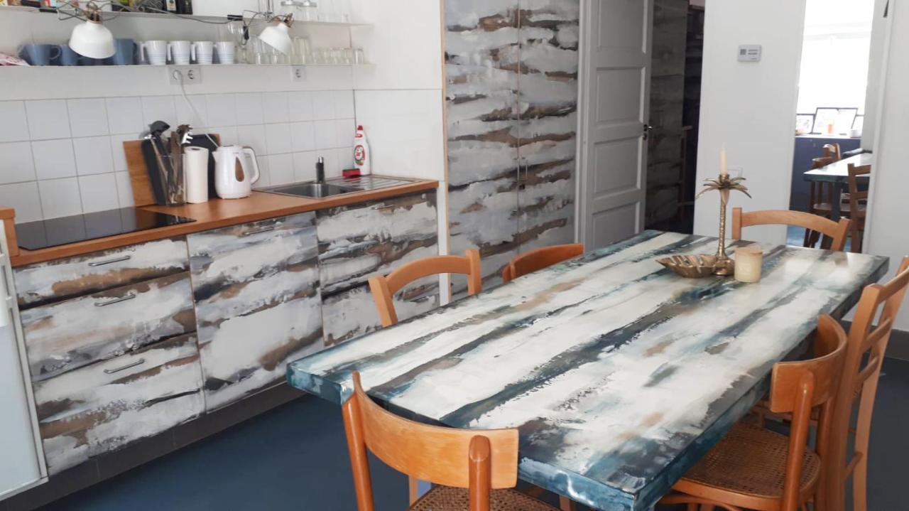 Modern Stylish 2 Bedroom Holiday Apartment Βουδαπέστη Εξωτερικό φωτογραφία